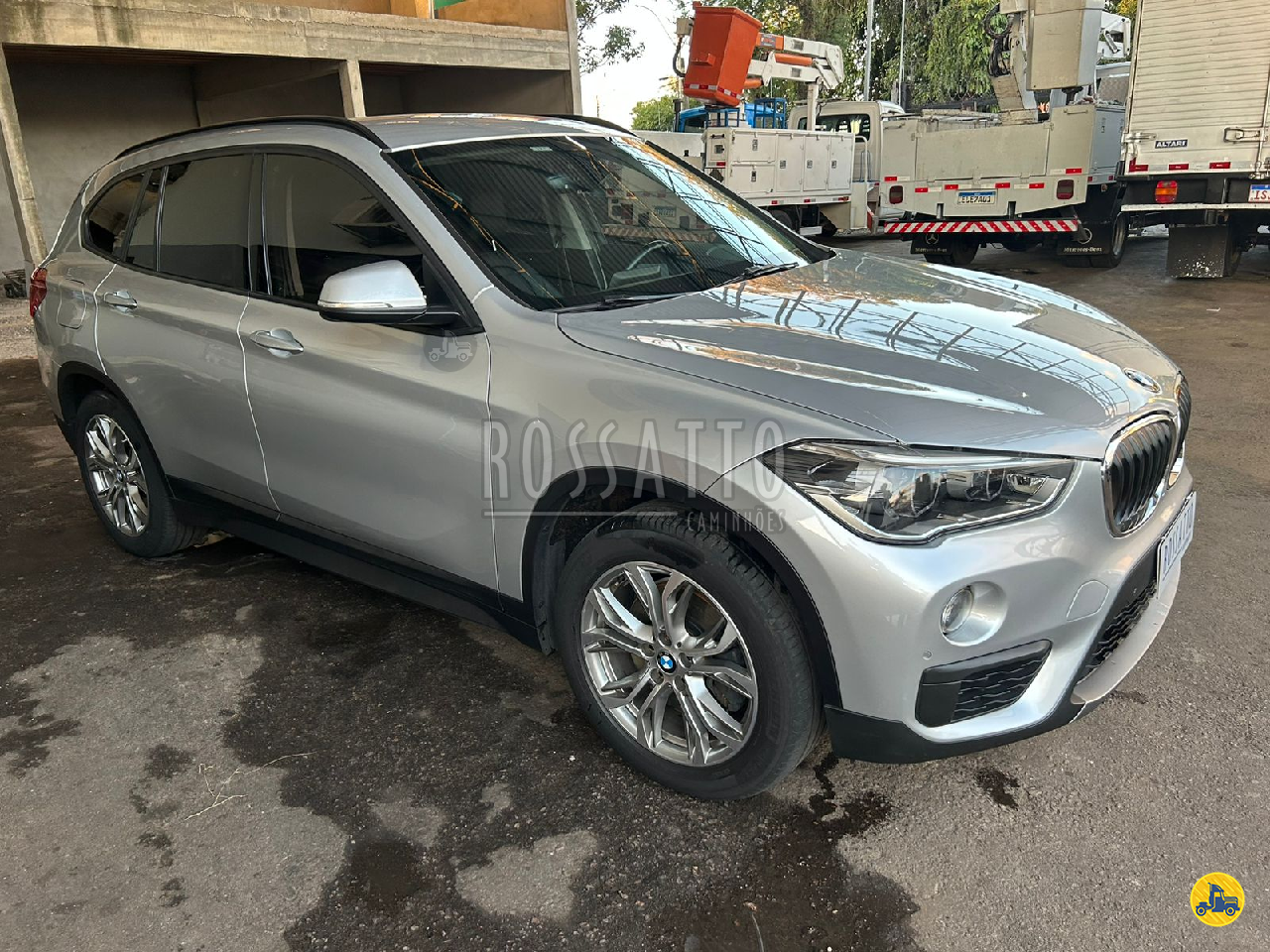 CARRO BMW X1 Rossatto Caminhões PORTO ALEGRE RIO GRANDE DO SUL RS